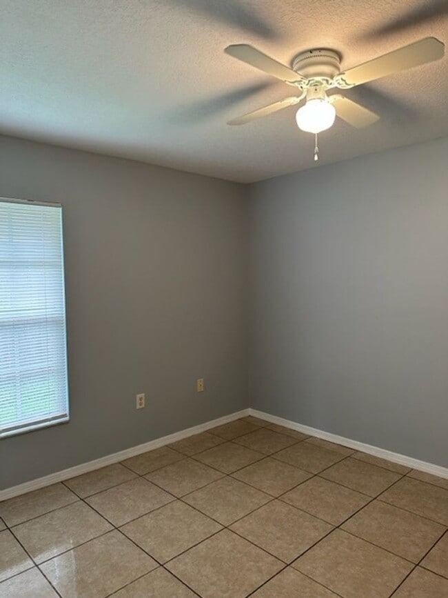 Photo - Coming soon ... 2 Bed 2 Bath 1/2 Duplex in...