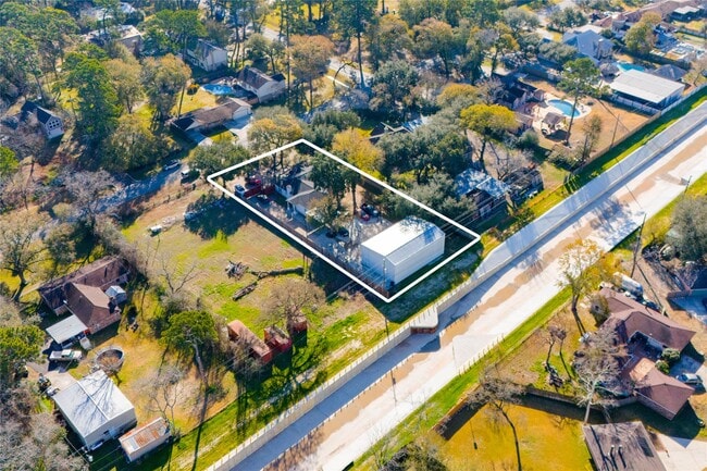 Building Photo - 11407 Iberia Dr