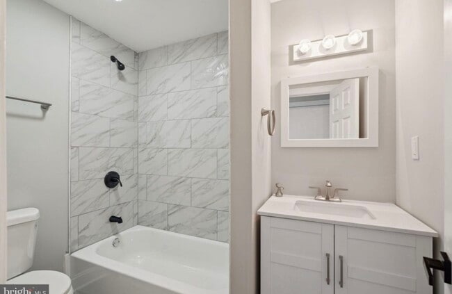 Photo - 2144 S 20th St