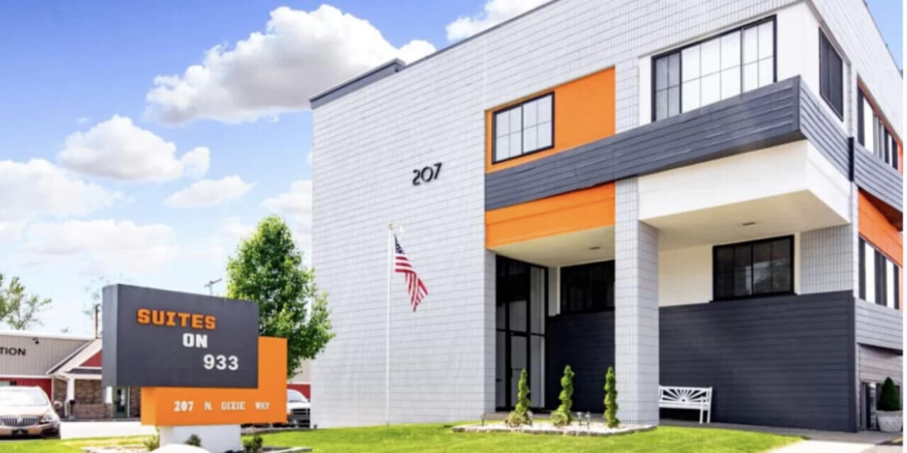 Photo - Suites on 933 Unit 310