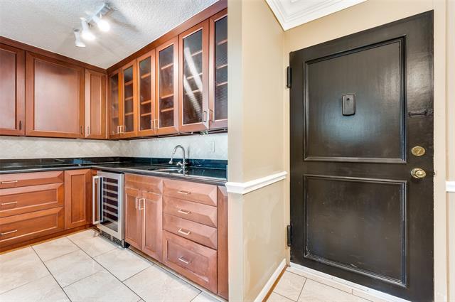 Photo - 3883 Turtle Creek Blvd Unidad 1509