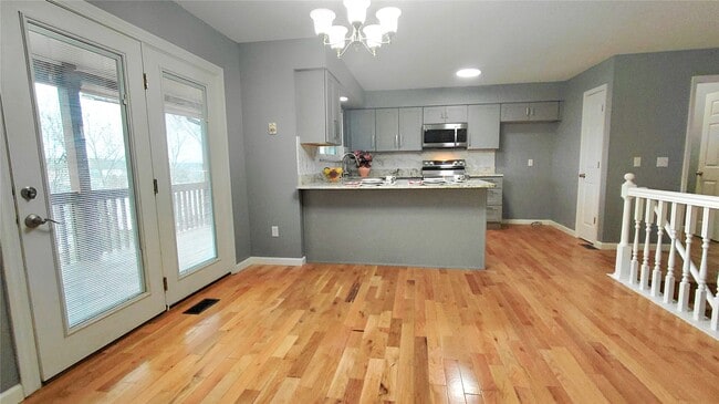 Photo - 331 Carriage Trail Ct