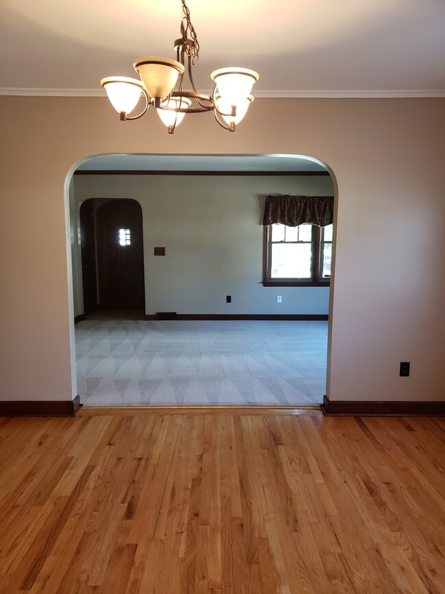 Photo - 1003 W 17th St