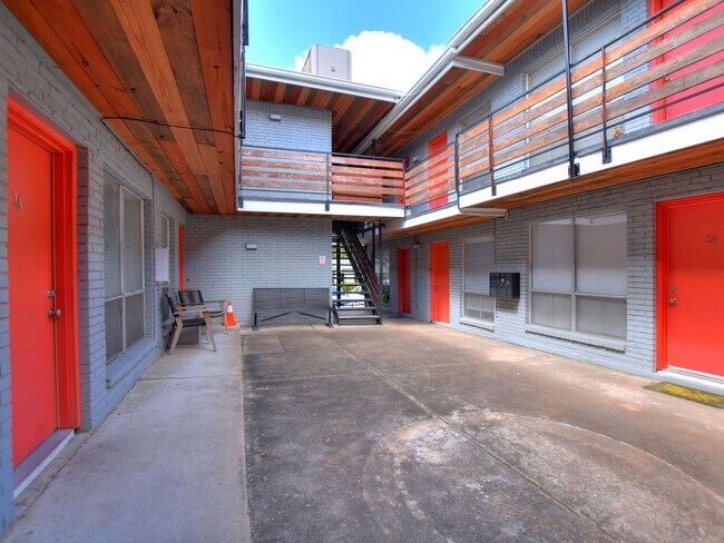Peppertree Apartments