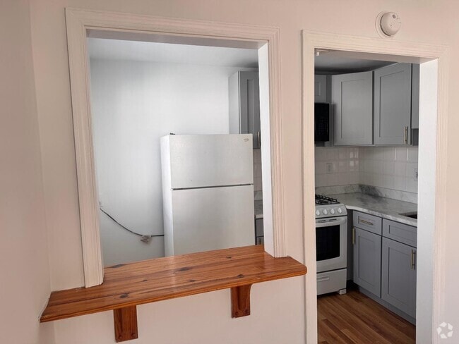 Building Photo - 2337 Haverford Rd Rental