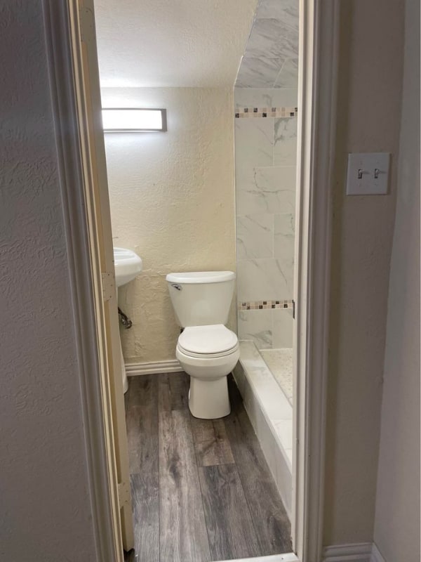 Photo - 214 Willis Ave Unit 3
