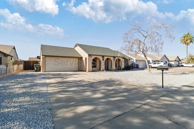 Photo - 8328 N 31st Ave