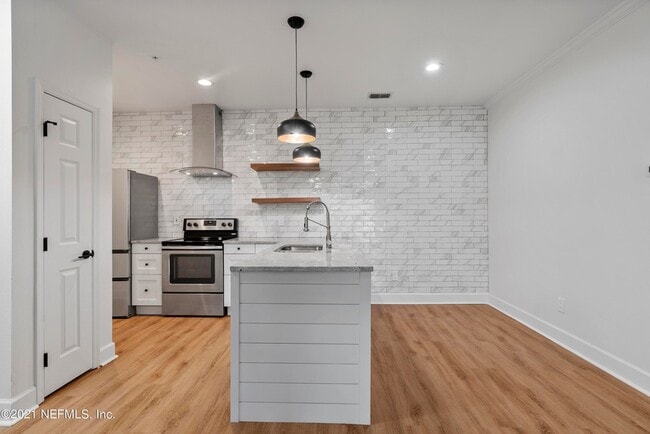 Photo - 230 Colima Ct Unit 937