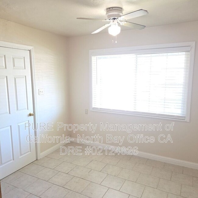 Photo - 1520 Joan Dr