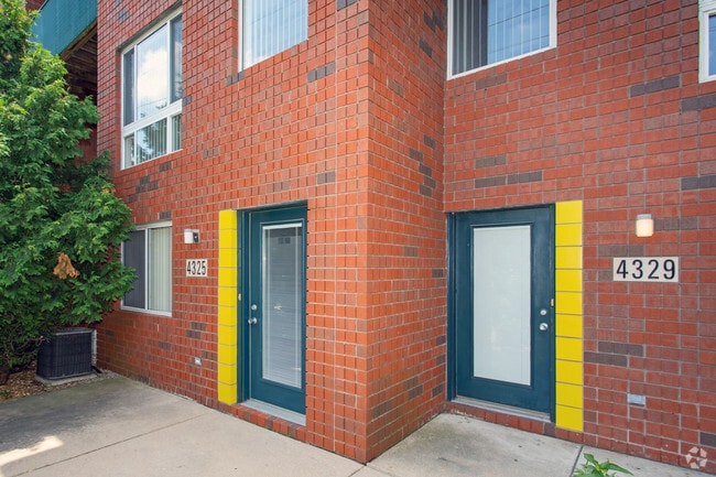 Amber Oak Townhomes