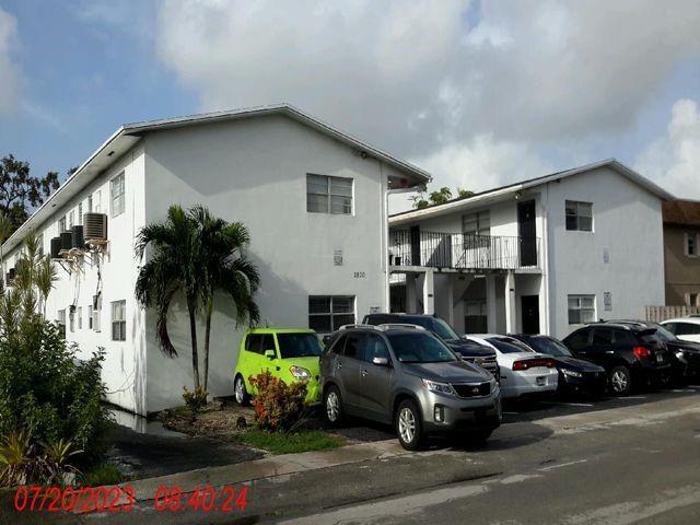 Building Photo - 2830 Fillmore St Unit 14
