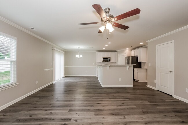 Photo - 5004 Broad Leaf Ct