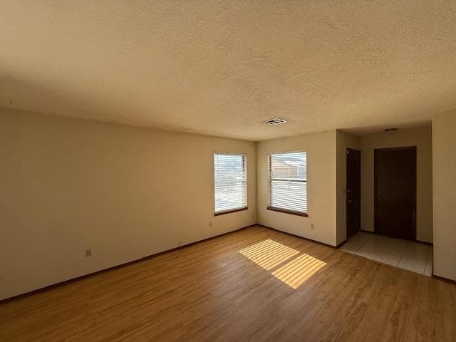 Photo - 114 Barrett Pl