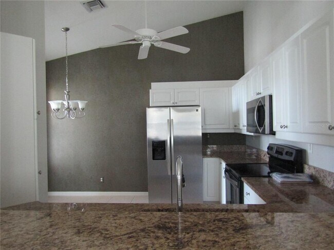 Photo - 1669 Monarch Dr Unit 204