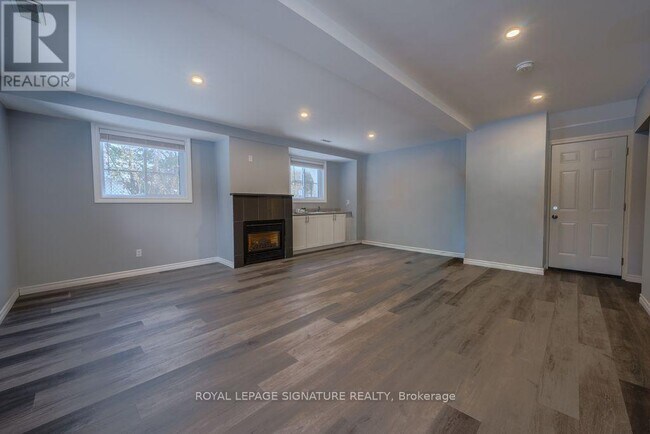 Photo - 2111 Lynn Heights Dr