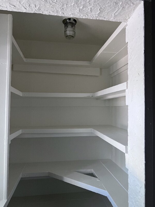 Photo - 105 E 12th St