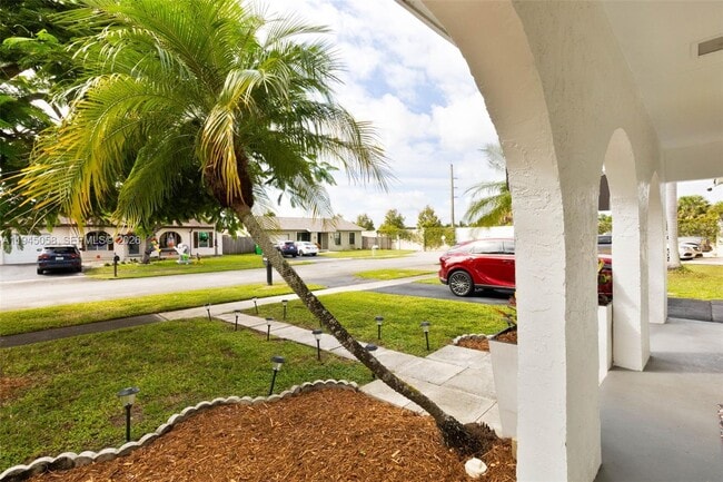 Photo - 11145 NW 27th St