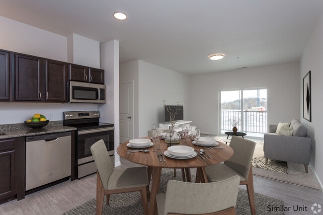 Photo - Hidden Creek Apartments