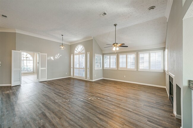 Photo - 5507 Village Springs Dr