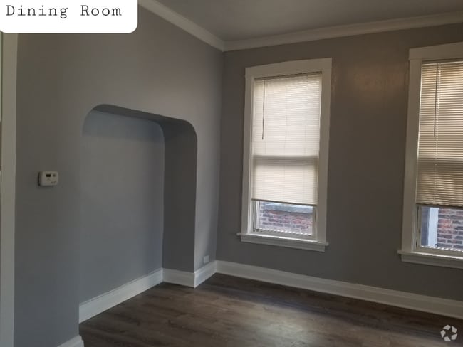 Building Photo - 4062 W Cullerton St Rental