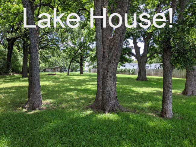 Photo - 7472 Love Cir