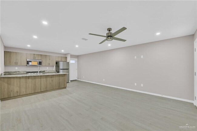 Photo - 13 N 23rd St Unidad 107