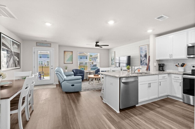 Photo - 332 Bayou Loop Unit SI ID1541777P