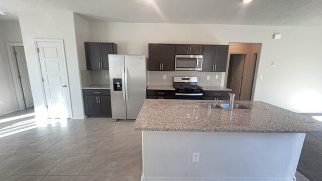 Photo - Beautiful UPGRADED 3bedroom 2 bathroom Hom...