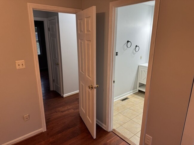 Photo - 2036 Yew Ct