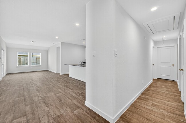 Photo - 4415 Russet Elm Ln