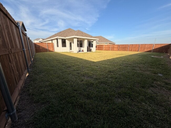 Photo - 2256 Grove Ln