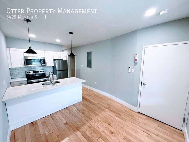 Photo - 5429 Master St Unit 1