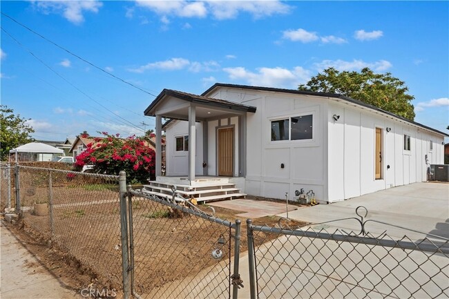 Photo - 7830 Casa Blanca St