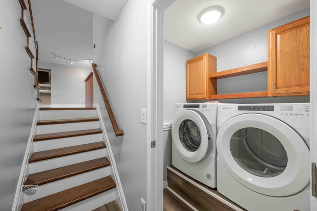 Photo - 12900 Troy St