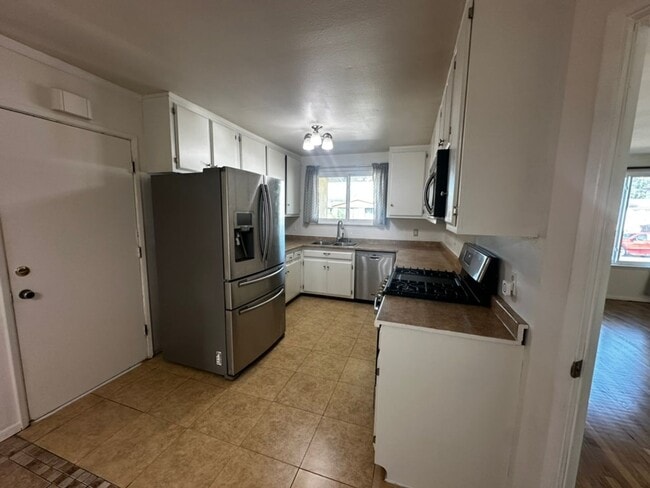 Photo - Clairemont Mesa House with Pool