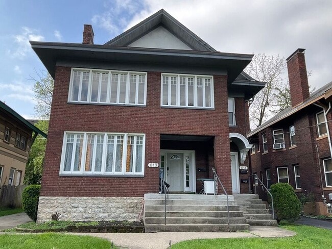 Photo - 611 E Mitchell Ave Unit # 2