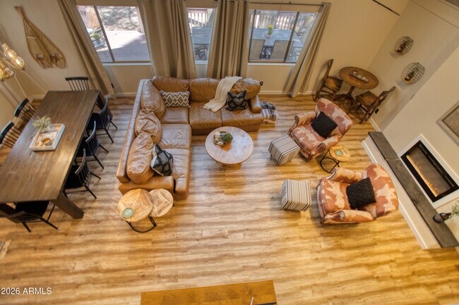 Photo - 7897 Country Club Dr