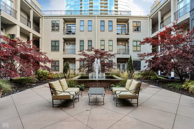 Photo - 355 E Ohio St Condo Unit 319