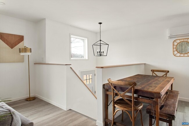 Photo - 1795 Avon Rd