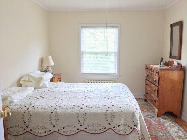 Photo - 303 Ridge Ave Unit 1