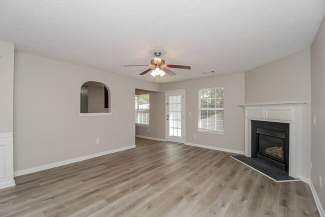 Photo - 7263 Hampton Chase Dr