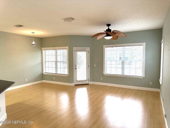 1723 Forest Lake Cir W Unit 3