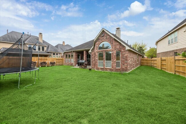 Photo - 2727 Port Mist St