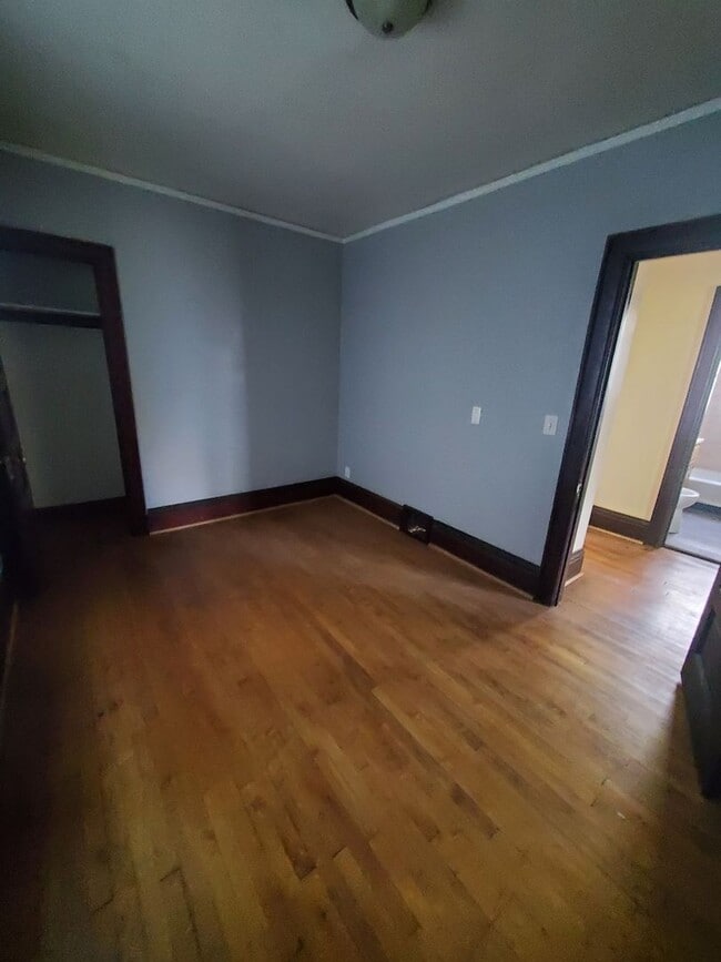 Photo - 3136 N 24th Pl Unit 3136 Lower
