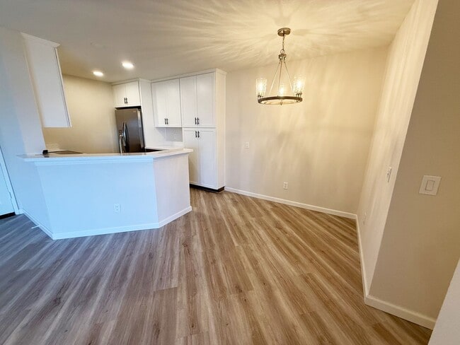 Photo - Fully Remodeled 2 Bed/2 Bath Condo at City Scene! Unidad 82