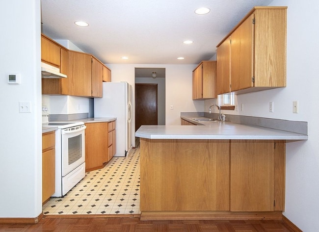 Photo - 1243 Constitution Ave