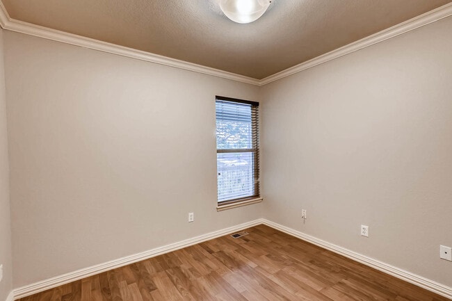 Photo - 802 S Tyler Ave
