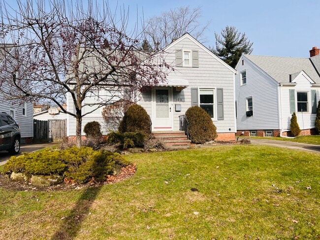 Photo - 123 Gould Ave