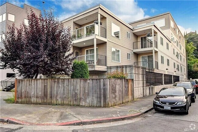 Building Photo - Fresh & Contemporary 1 bed, 1 bath with la... Rental