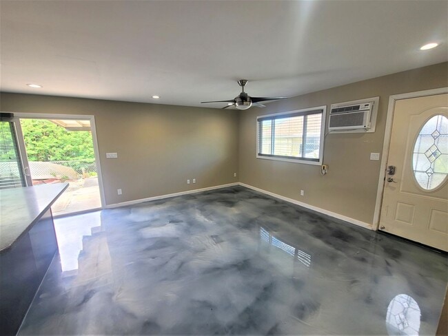 Photo - Beautifully remodeled!  3/2/2 Kahaluu cul de sac